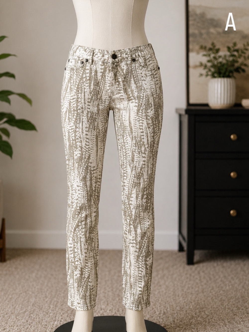 Free People Cream Pants with Taupe Botanical Accents